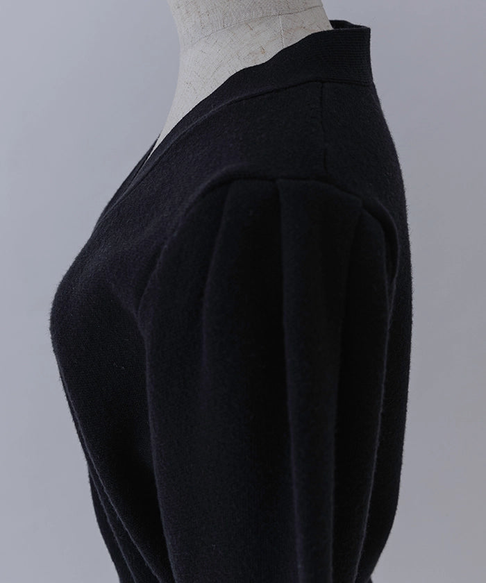 Tightly Vneck Cardigan