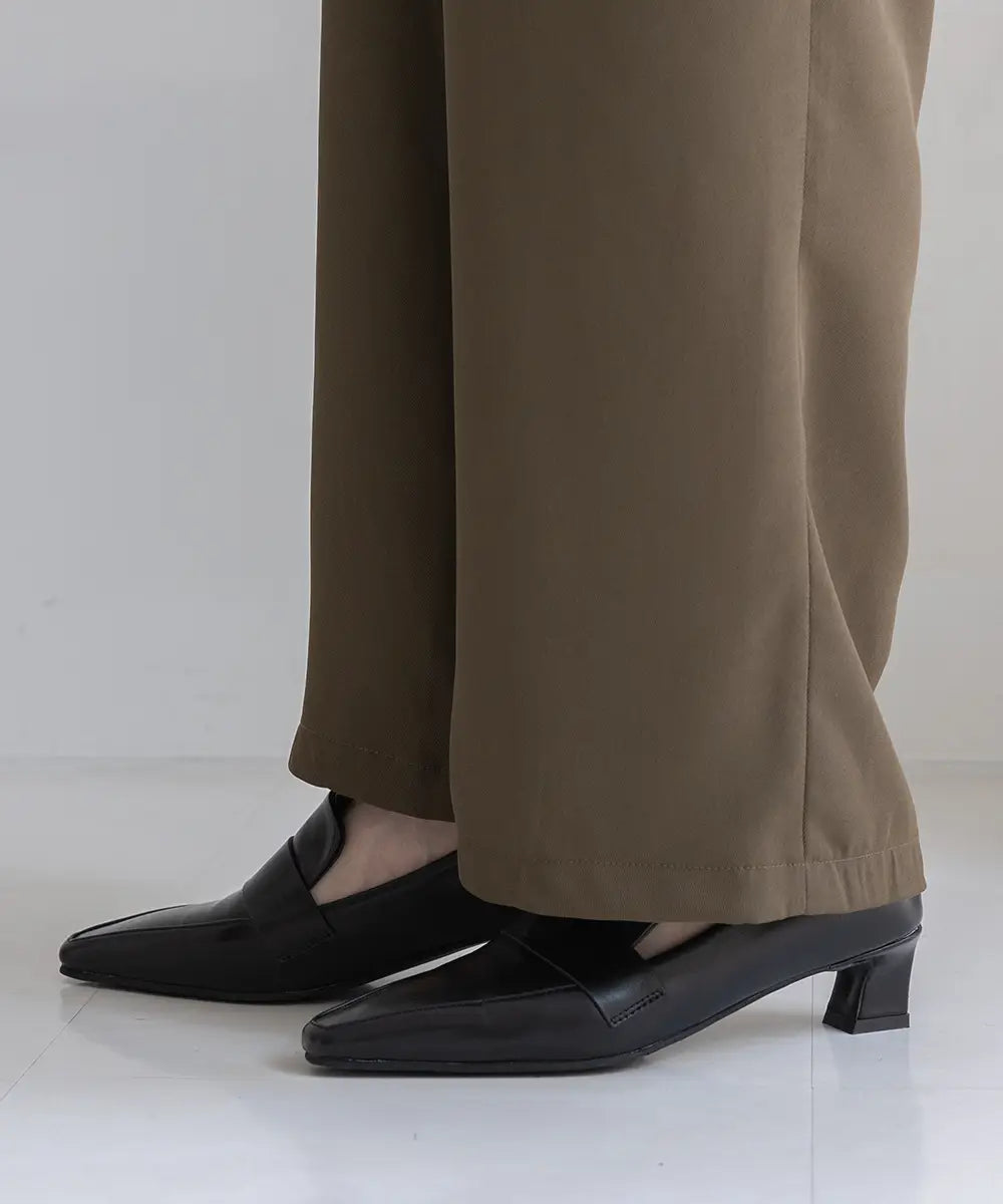 PointedToe Heel Loafer