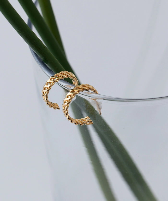 Twist Pierce
