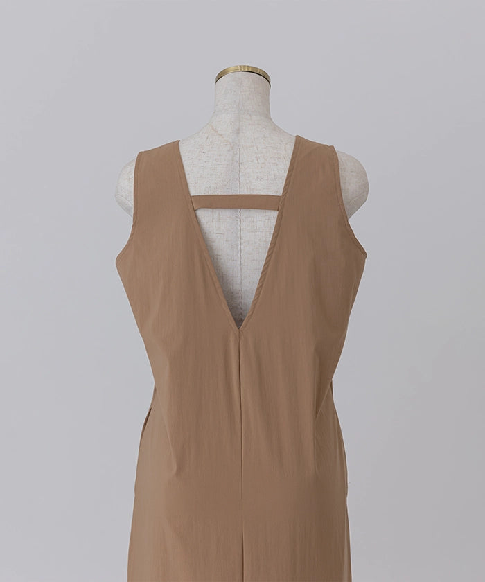 Back DeepVneck Sleeveless OnePiece