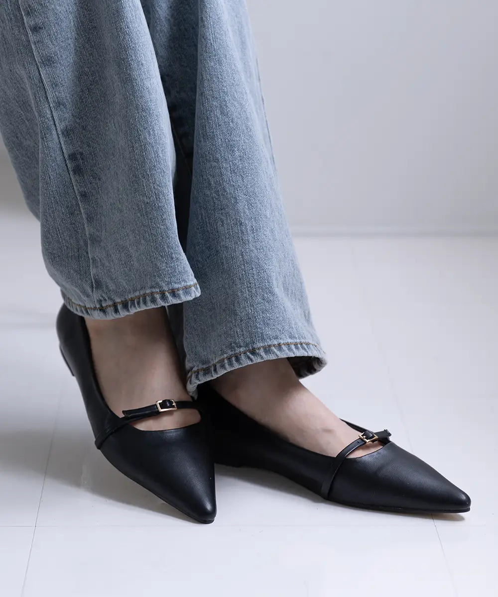 PointedToe Belt Pumps