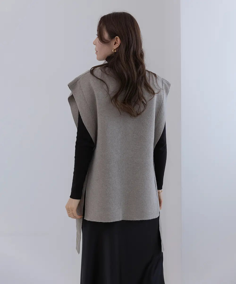 デザインニットベスト（Design Knit Vest）