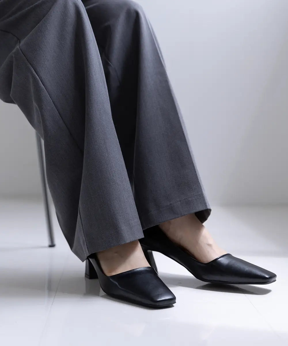 Width Square Toe Pumps