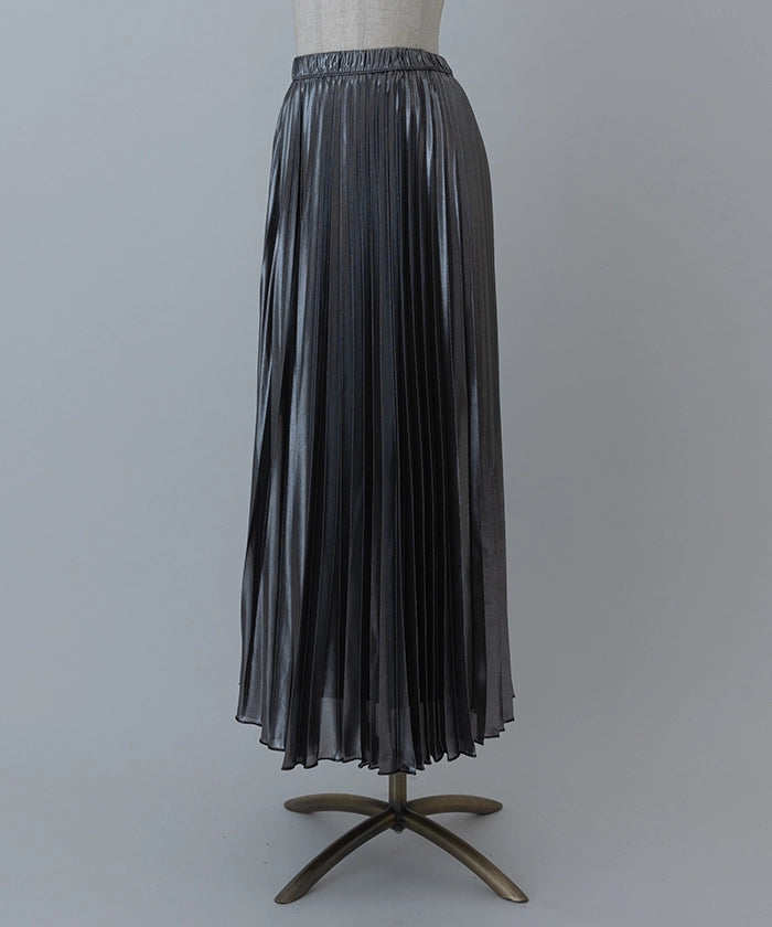 Shiny Pleated Skirt